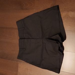 Aritzia Wilfred Dress Shorts